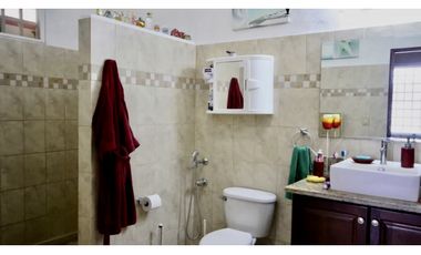 SE VENDE CASA AMPLIA EN CHAME $175,000