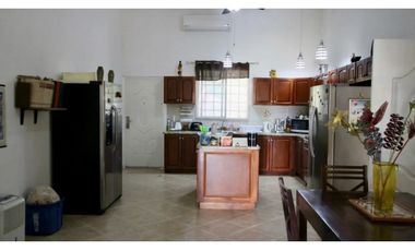 SE VENDE CASA AMPLIA EN CHAME $175,000