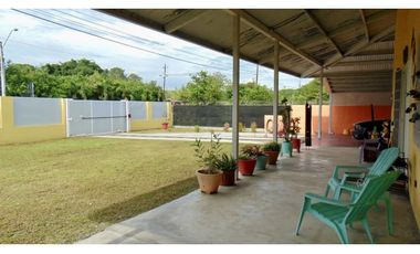 SE VENDE CASA AMPLIA EN CHAME $175,000