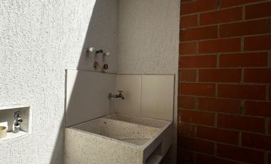 casa en venta en alfaguara. Cod V122849