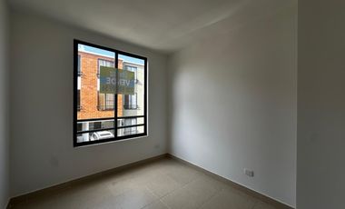 casa en venta en alfaguara. Cod V122849