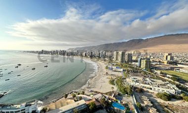 Amplio Departamento en Arriendo Primera Línea