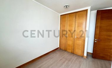 Amplio Departamento en Arriendo Primera Línea