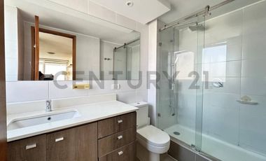 Amplio Departamento en Arriendo Primera Línea