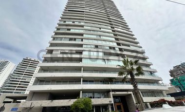 Amplio Departamento en Arriendo Primera Línea