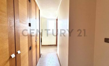 Amplio Departamento en Arriendo Primera Línea