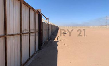 Se arrienda amplio terreno de 5.000 m² en zona industrial La Negra