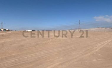 Se arrienda amplio terreno de 5.000 m² en zona industrial La Negra