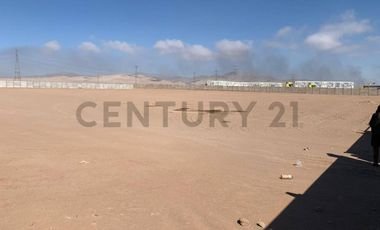 Se arrienda amplio terreno de 5.000 m² en zona industrial La Negra