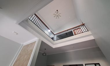 Bagus Siap Huni Rumah Pojok 4 kamar Brand  New di Griya Flora, Beji Depok Dekat Akses Tol Desari