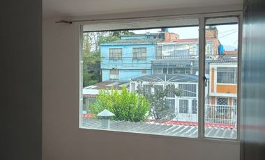 casa en arriendo en oficina movil. Cod A7260001