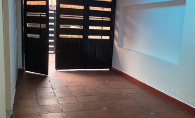 casa en arriendo en oficina movil. Cod A7260001