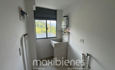apartamento en arriendo en  la tablaza. Cod A67005