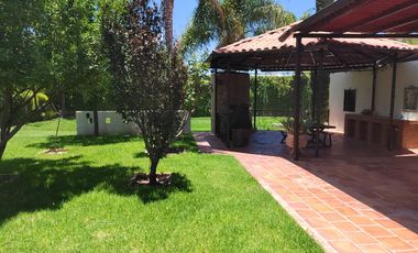 Sur casa muy amplia Peñuelas