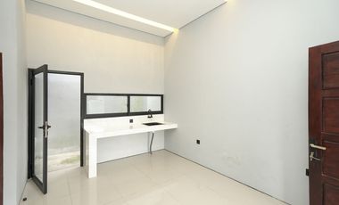 Rumah Murah Cicilan Ringan dekat KCM Wisma Asri Siap KPR J-39785