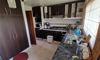 Batuco, Parcela con casa semi amoblada