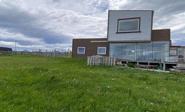 Casa en arriendo con opcion de compra de 3 dorm. en Natales