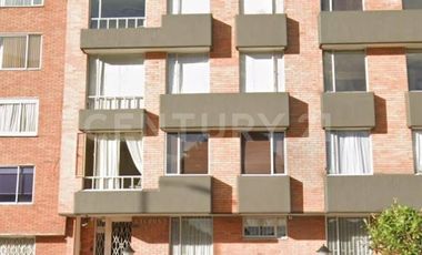 SE ARRIENDA  APARTAMENTO AMPLIO Y COMODO