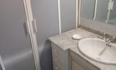 GALPON DOBLE de 250 m2  EN ESQUINA CON DEPARTAMENTOS PLANTA ALTA