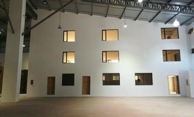 ARRIENDO EXCELENTE BODEGA NORTE DE QUITO