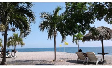 Se vende apartamento semi amueblado en PH Bahía, Nueva Gorgona