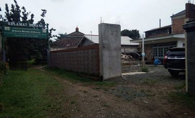rumah 2 lantai siap huni free semua biaya di cilendek