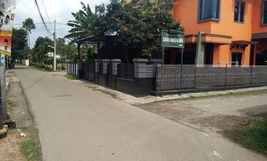 rumah 2 lantai siap huni free semua biaya di cilendek