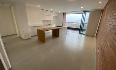 apartamento en arriendo en loma el chocho. Cod A513317