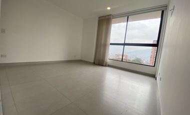 apartamento en arriendo en loma el chocho. Cod A513317