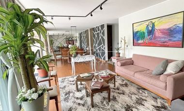 Casa en venta de 4 dorm. en Colina