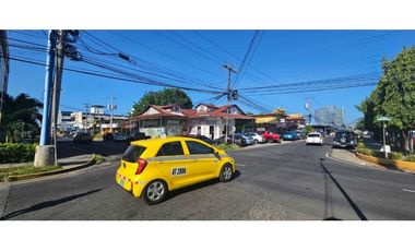 SE VENDE EDIFICACIÓN CON LOCAL COMERCIAL