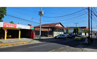 SE VENDE EDIFICACIÓN CON LOCAL COMERCIAL