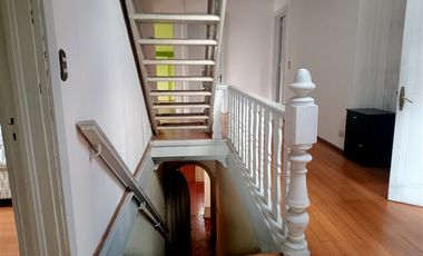 Casa venta instituciones,390 mtrs y 950mtr terr Viña del Mar