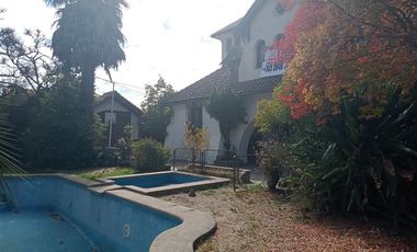 Casa venta instituciones,390 mtrs y 950mtr terr Viña del Mar