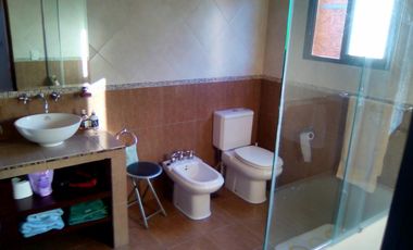 Hermosa casa en complejo Casuarinas 5 - Canning