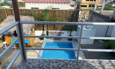 The Blue Whale Suites in Ballenita: Se Alquila Casa Cerca del Mar en Ballenita