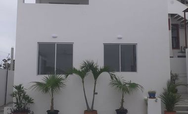 The Blue Whale Suites in Ballenita: Se Alquila Casa Cerca del Mar en Ballenita