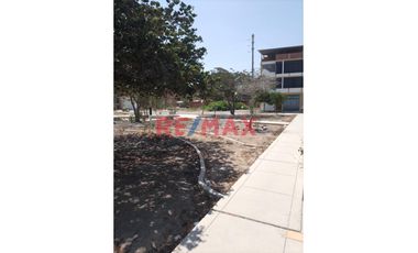 🌟 ¡Oportunidad única para inversores y constructores! 🌟

📍 Ubicado en la codiciada zona de La Planicie Segunda Etapa, Veintiseis de Octubre, Piura,
