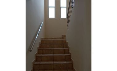 SE VENDE CASA EN BRISAS DEL GOLF EN $210,000 AM