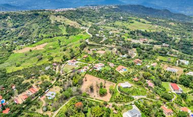 lote en venta en condominio campestre loma de palma. Cod V13840