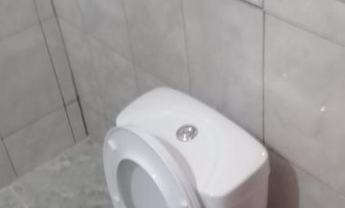 Departamento de dos dormitorios, baño, cocina comedor, con cochera a estenar