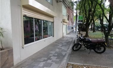 Venta de local comercial en La 33 avenida, Medellin