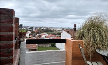 Dúplex con terraza/ Punta Mogotes