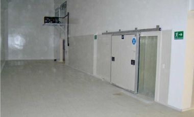 Bodega Cerca al Aeropuerto