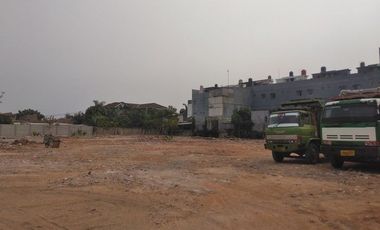 Dijual / Disewakan : Tanah cocok untuk pool, bengkel di Cengkareng