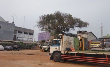 Dijual / Disewakan : Tanah cocok untuk pool, bengkel di Cengkareng