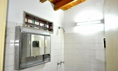 FERNANDEZ POEPPEL Vende Propiedad Comercial Quinta Sección Juan B Justo Mendoza