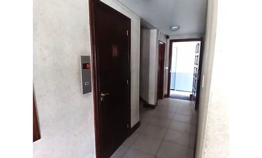 VENTA DEPARTAMENTO  3 AMBIENTES AL FRENTE CON GARAGE PROPIO
