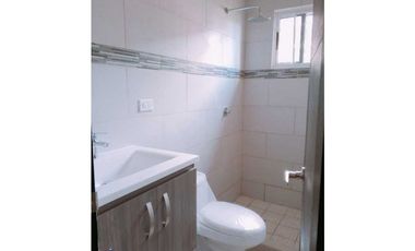 En venta hermosa casa con finos acabados en David!