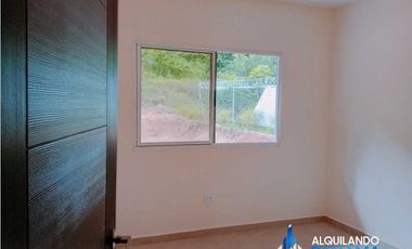 En venta hermosa casa con finos acabados en David!